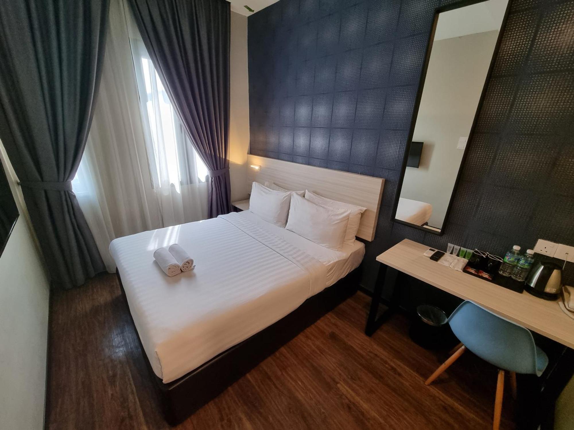 The Square Hotel Skudai Exterior photo