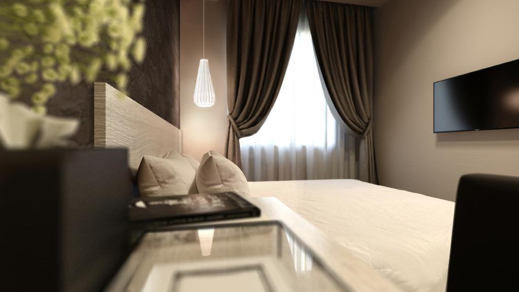The Square Hotel Skudai Exterior photo